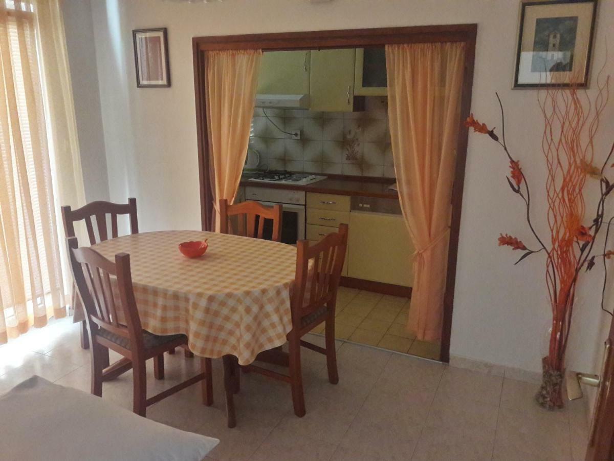 Apartment Damira Vodice Exteriör bild